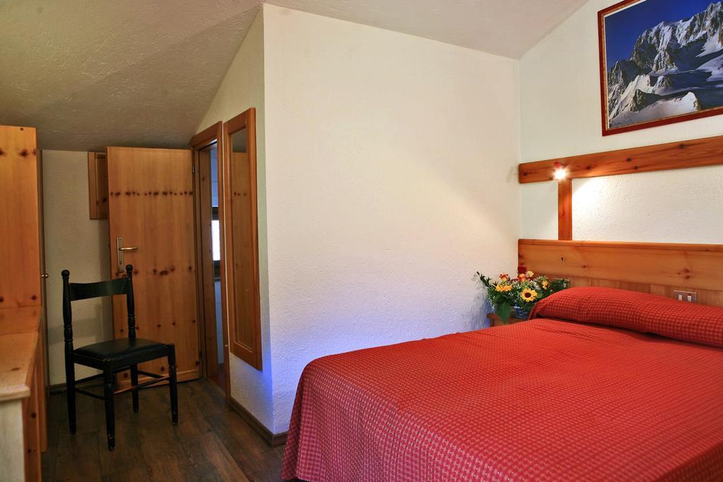 Albergo Le Marmotte Pré-Saint-Didier المظهر الخارجي الصورة